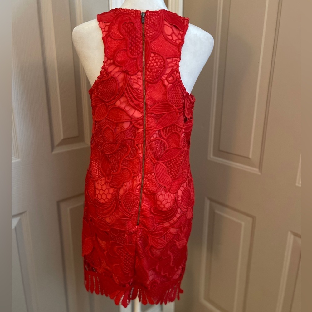 Lovers + Friends red lace sleeveless back zip scoop neck mini dress Size S. - Picture 5 of 10